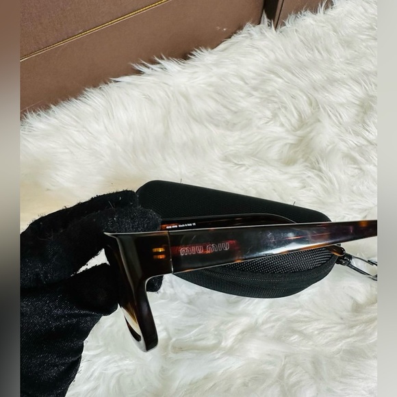 Muimui Sunglasses - Picture 2 of 4